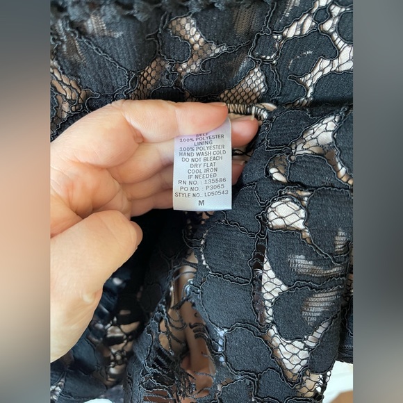 NWT Lace Dress from 1861 Boutique in Montreal - Size Medium - Picture 14 of 16